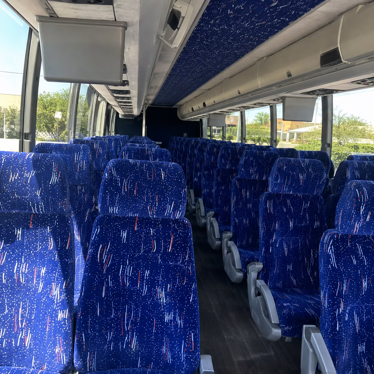 airport transportation for corporate groups traveling through aus