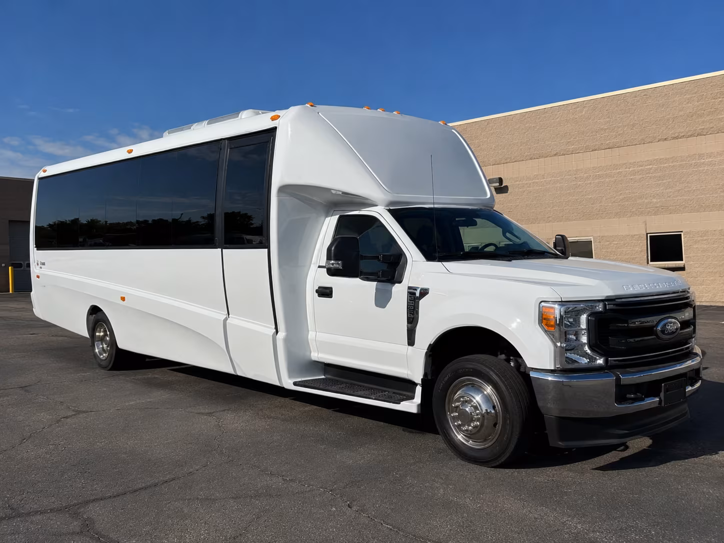 cedar park private shuttles for cedar park school pickups and drop offs