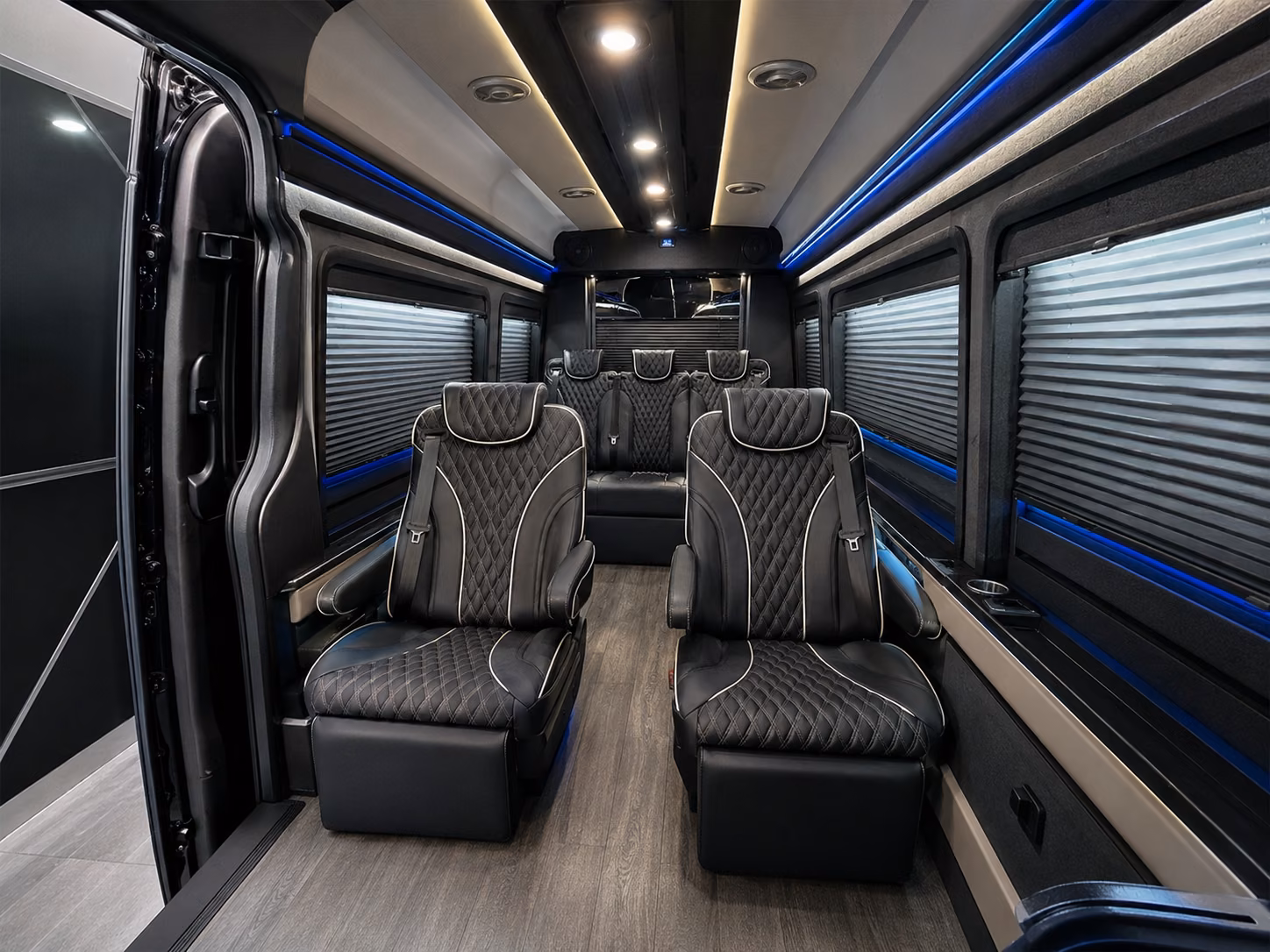 compare buses to austin bergstrom and san antonio international from one form