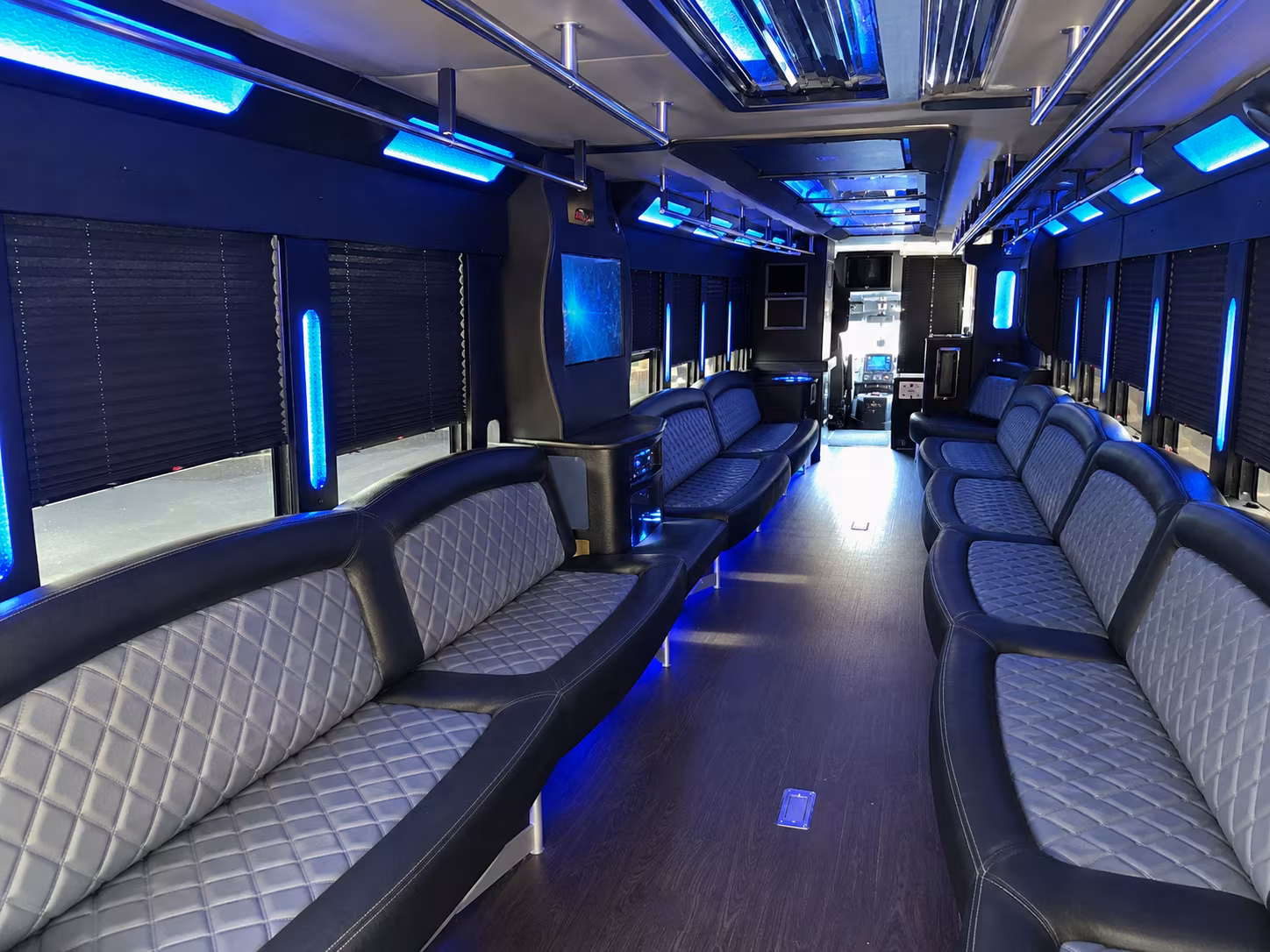 pflugerville create a night to remember with pflugerville prom bus rentals