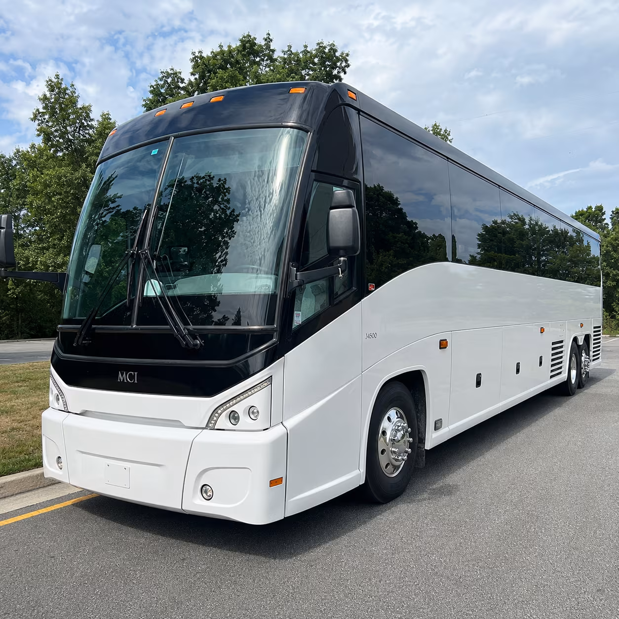 with leandercharterbuscompany com your group never misses a flight from leander again
